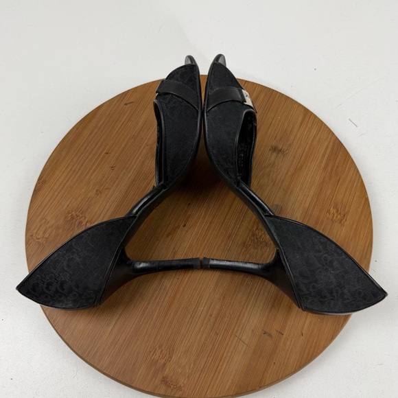 Christian Dior Diorissimo Pattern Black Leather Pumps - Picture 7 of 11